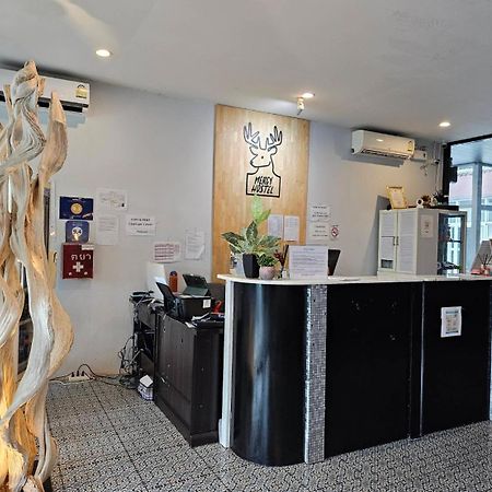 Mercy Hostel Чианграй Экстерьер фото