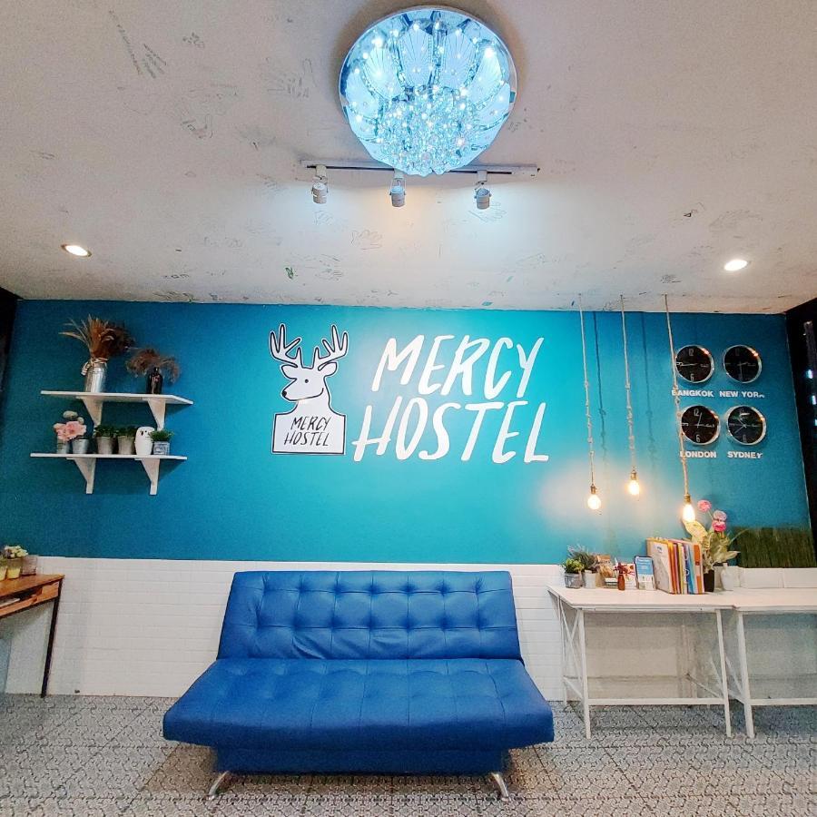 Mercy Hostel Чианграй Экстерьер фото